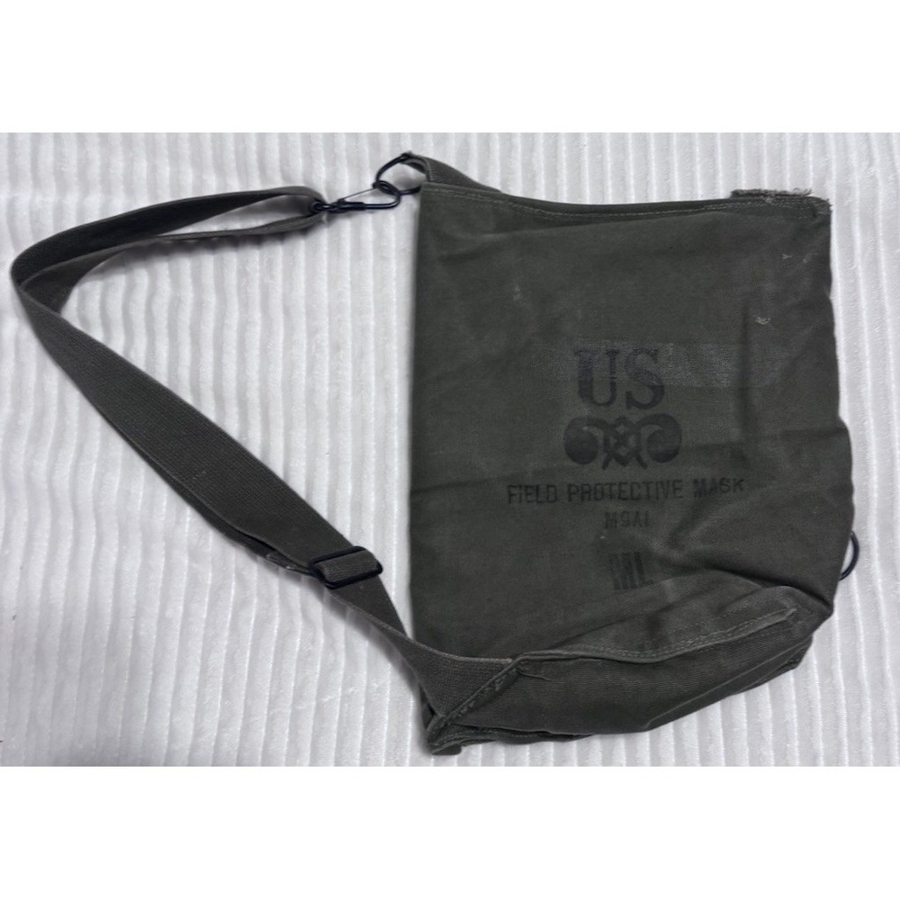 Field Protective Mask M9A1 M-L Bag Pouch Only W/ Straps US Military Vintage